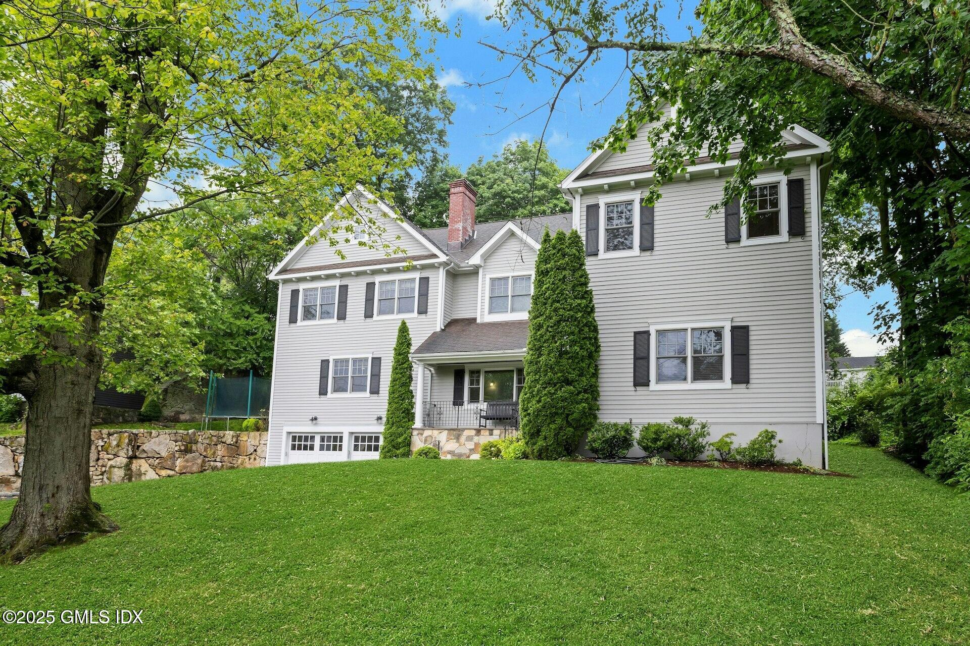 32 Meyer Place Riverside, CT 06878 - Photo 6 of 26 002-483445-_X0A2465_14169782