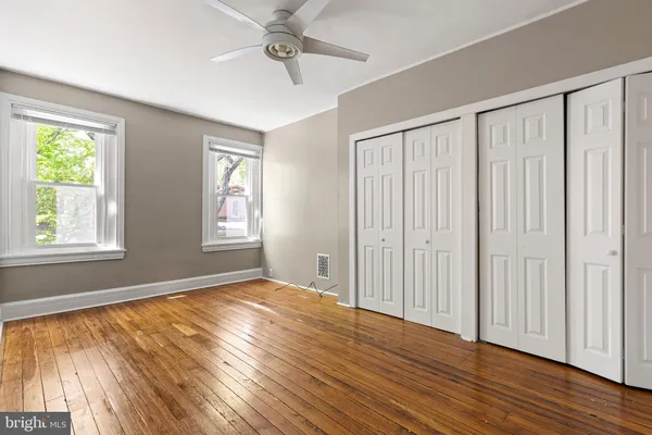 $2,400 | 1010 Trenton Place, Wilmington, DE 19801