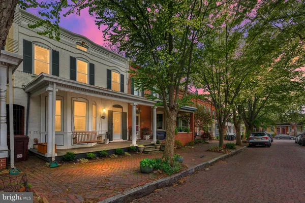 $2,400 | 1010 Trenton Place, Wilmington, DE 19801