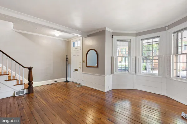 $2,400 | 1010 Trenton Place, Wilmington, DE 19801