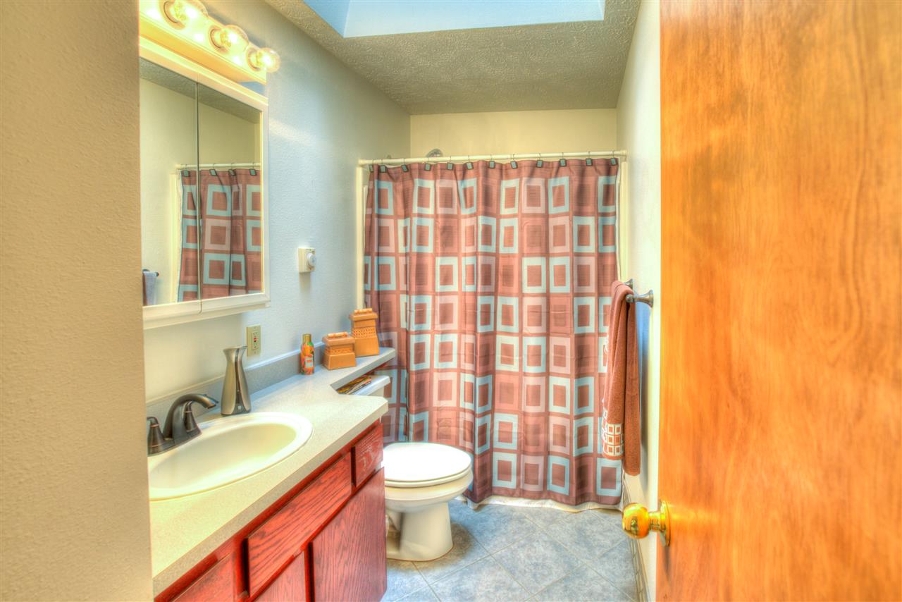 5656 Weaver Road Deer Park, WA 99006 - Photo 10 of 20 Gallery Image 10