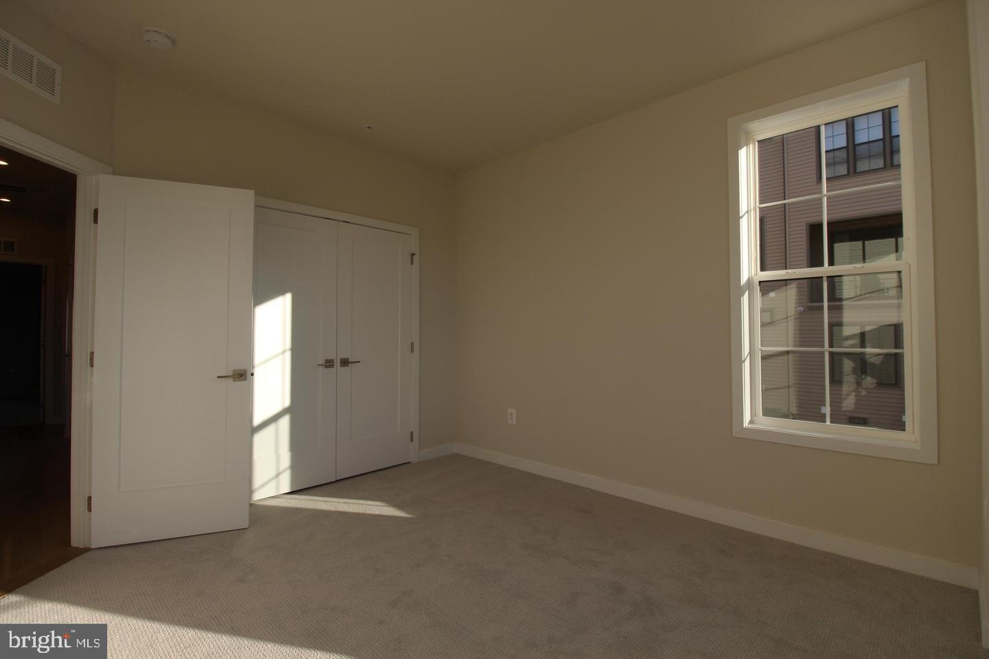 22383 Roanoke Rise Terrace Ashburn, VA 20148 - Photo 33 of 41 a view of empty room with windows
