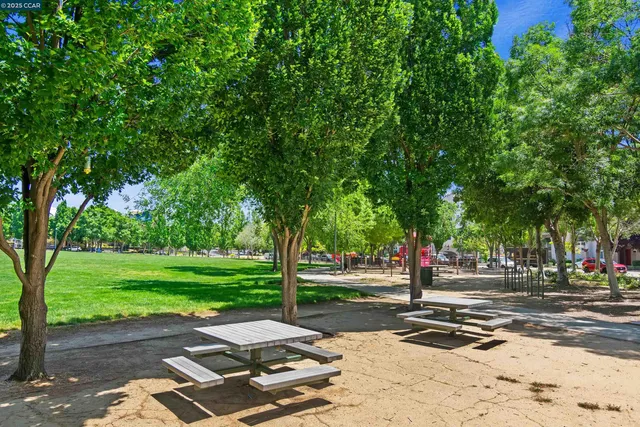 $859,000 | 3240 Maguire Way, Unit 401, Dublin, CA 94568