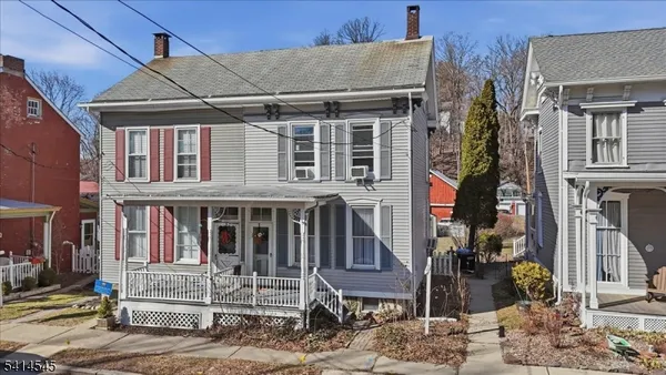 $265,000 | 329 Water Street, Belvidere, NJ 07823