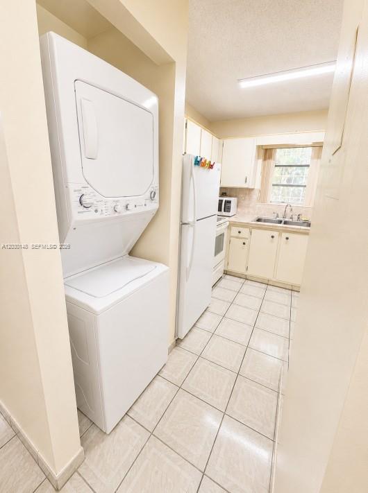9013 Southwest 8th Terrace Miami, FL 33174 - Photo 8 of 28