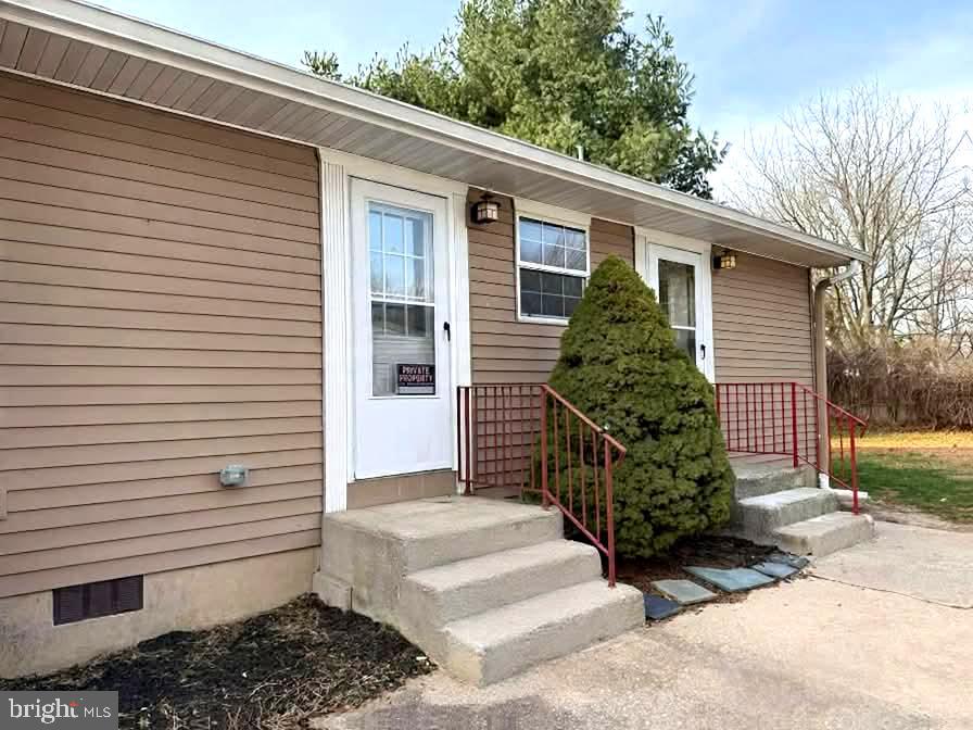 19 Walnut Street, Unit B Williamstown, NJ 08094 - Photo 2 of 10