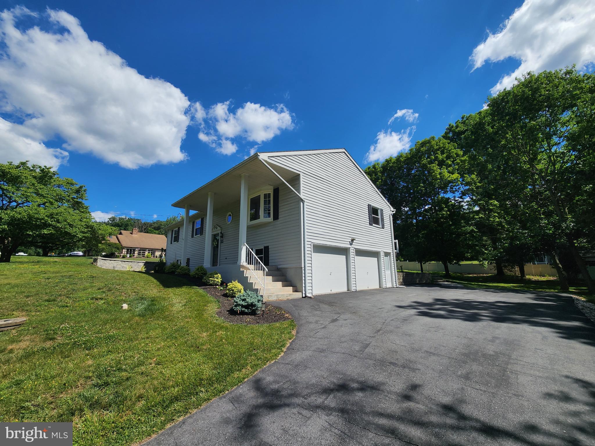 476 Old Stage Road Lewisberry, PA 17339 - Photo 4 of 6