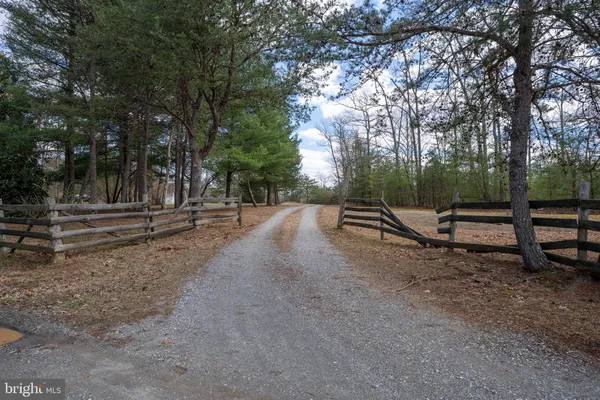 $416,000 | 586 Jacoby Road, Louisa, VA 23093