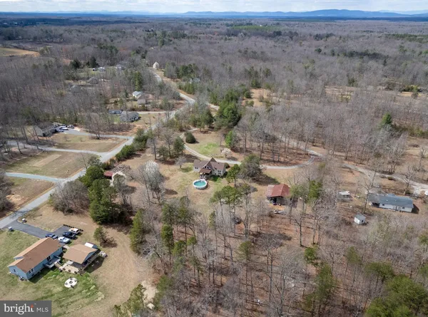 $416,000 | 586 Jacoby Road, Louisa, VA 23093