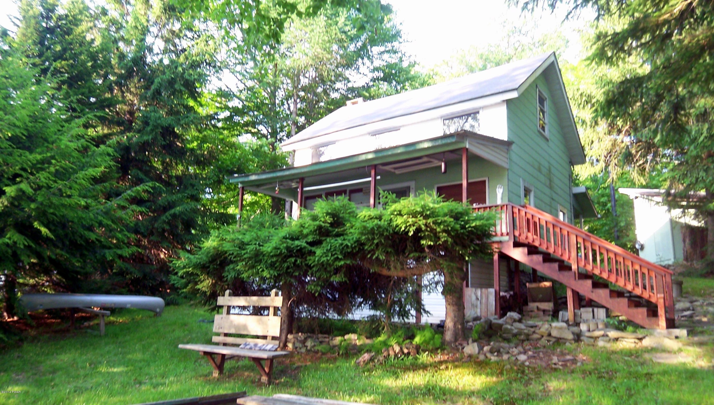 149 Ridgefield Point Road Greentown, PA 18426 - Photo 1 of 38