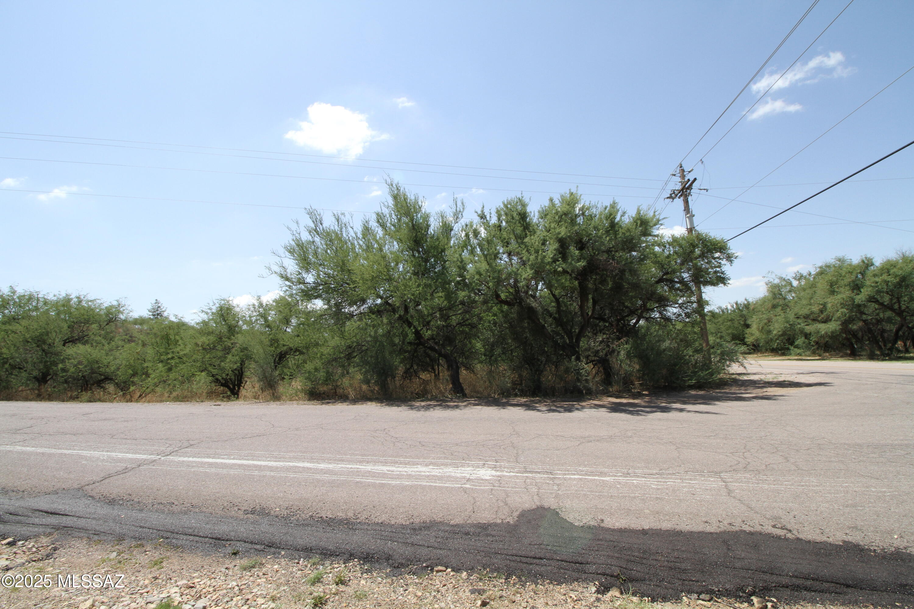 201 Paseo Tamex, Unit 1 Rio Rico, AZ 85648 - Photo 6 of 8