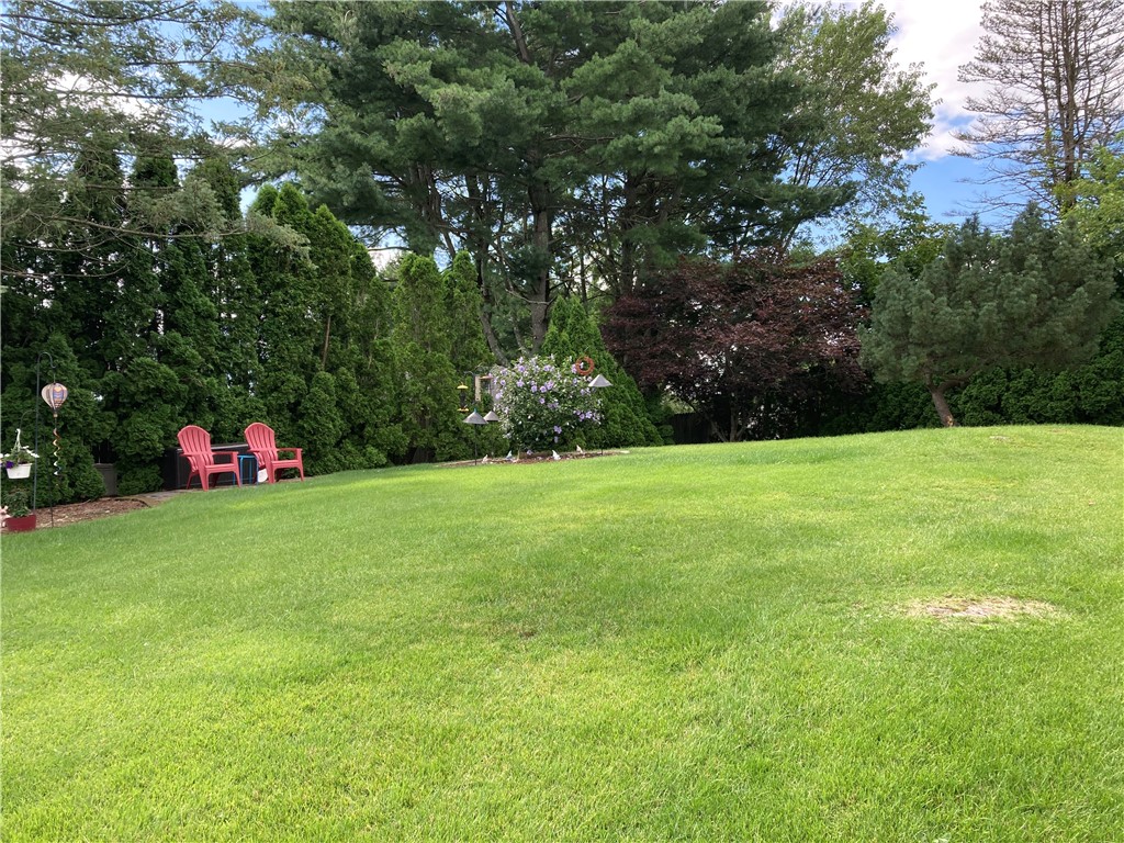 184 Bayberry Road Woonsocket, RI 02895 - Photo 15 of 17