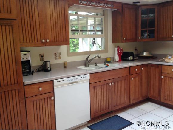 152 Thunder Road Brevard, NC 28712 - Photo 14 of 21 Gallery Image 14