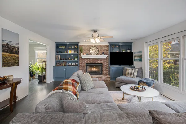 $699,000 | 9180 Yorkshire Drive, Saline, MI 48176