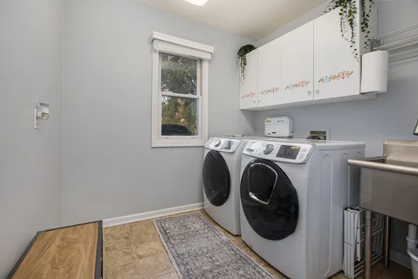 $699,000 | 9180 Yorkshire Drive, Saline, MI 48176