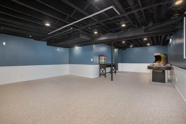 $699,000 | 9180 Yorkshire Drive, Saline, MI 48176