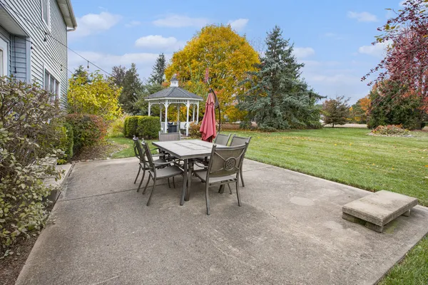 $699,000 | 9180 Yorkshire Drive, Saline, MI 48176