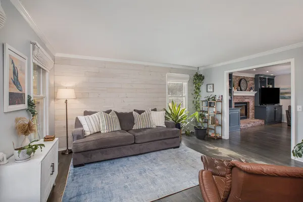 $699,000 | 9180 Yorkshire Drive, Saline, MI 48176