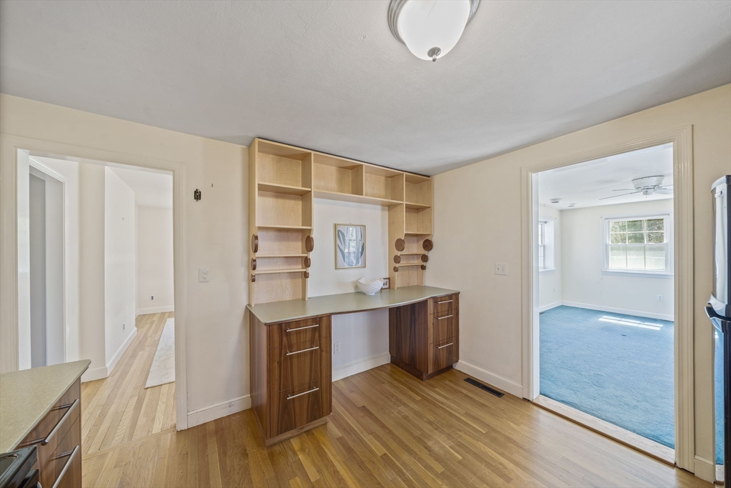 24 Pleasant Park Road Sharon, MA 02067 - Photo 6 of 33