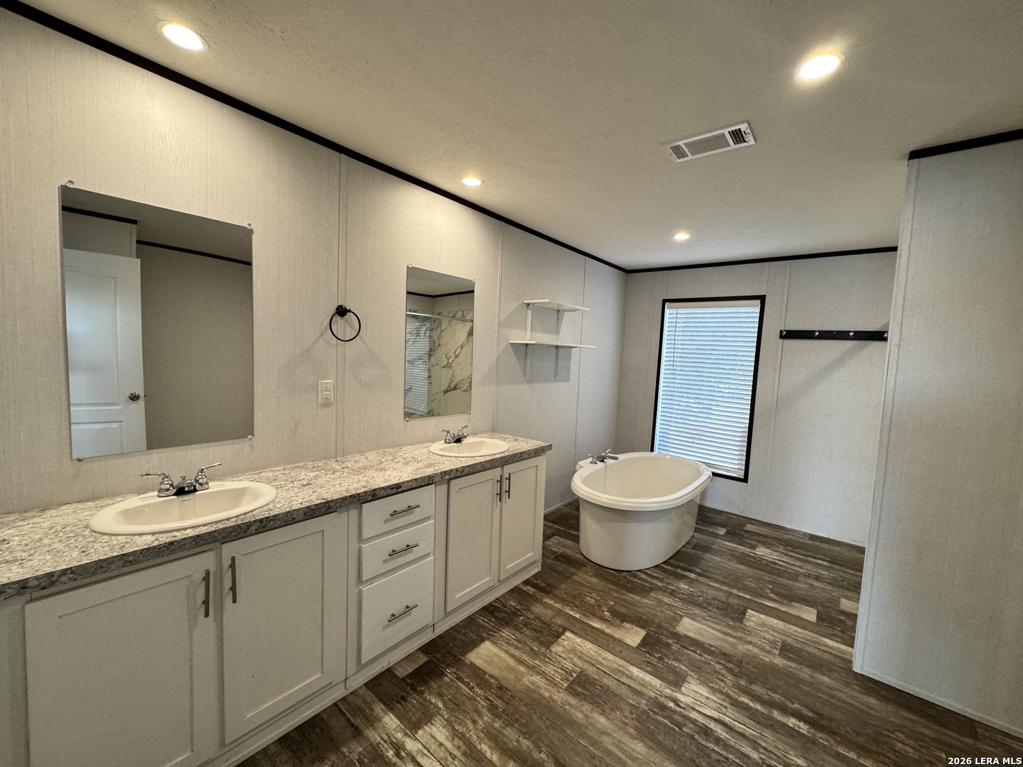 4010 Deerslayer Spring Branch, TX 78070 - Photo 8 of 14 Gallery Image 8