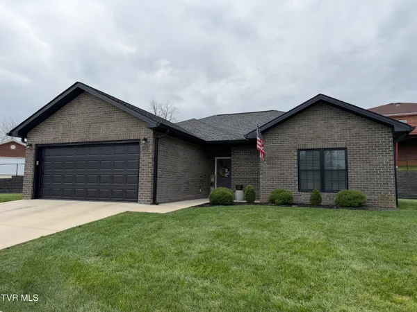 $349,900 | 143 Patriot Crossing, Unit 143, Greeneville, TN 37745