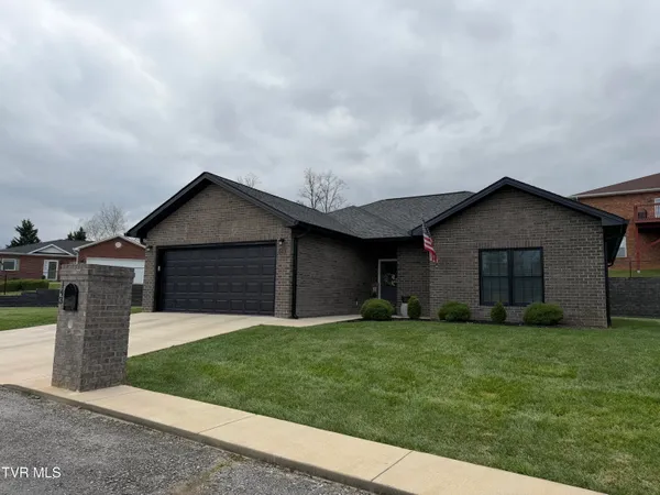 $349,900 | 143 Patriot Crossing, Unit 143, Greeneville, TN 37745