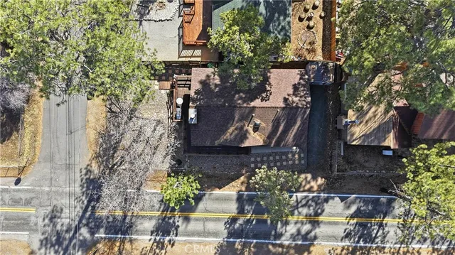 $355,000 | 44667 Barton Lane North, Sugarloaf, CA 92386