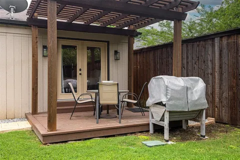$979,000 | 5947 Mercedes Avenue, Dallas, TX 75206