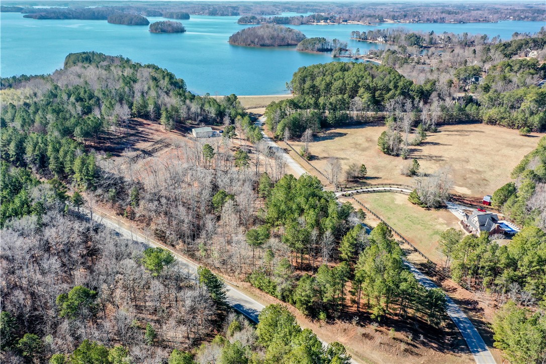 510-590 Brooks Way Seneca, SC 29672 - Photo 8 of 14