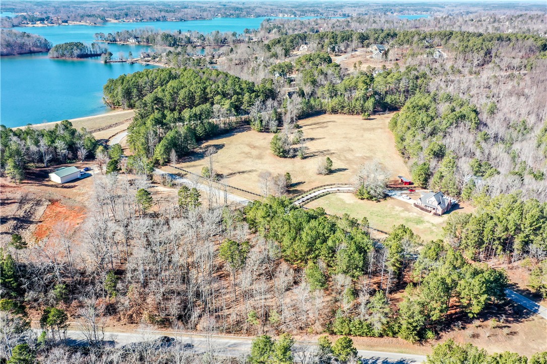 510-590 Brooks Way Seneca, SC 29672 - Photo 9 of 14