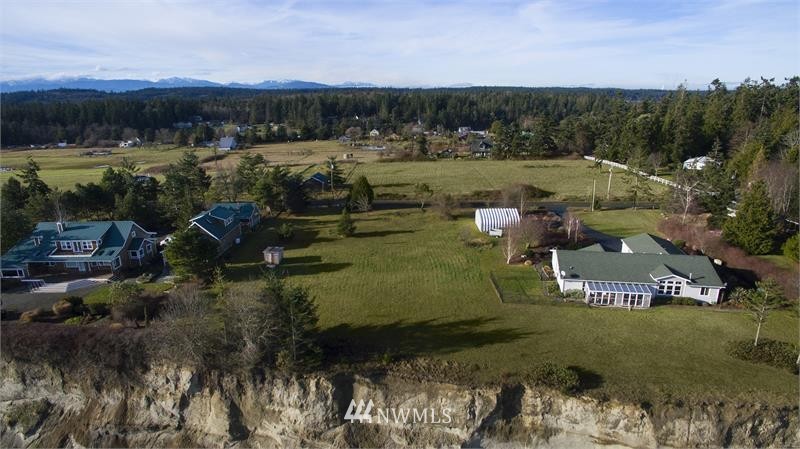 2440 East Marrowstone Road Nordland, WA 98358 - Photo 1 of 11 Gallery Image 1