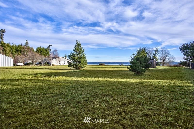 2440 East Marrowstone Road Nordland, WA 98358 - Photo 2 of 11 Gallery Image 2