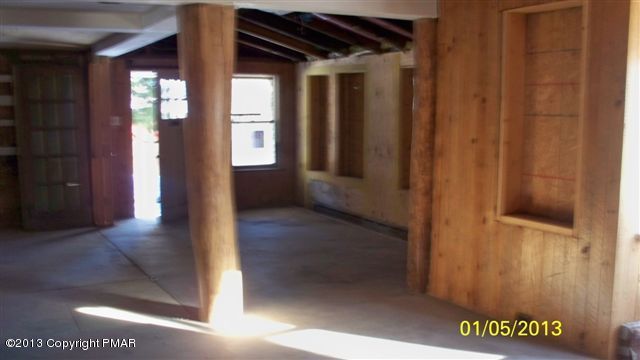 273 Crescent Lake Road Scotrun, PA 18355 - Photo 2 of 8 Open living area