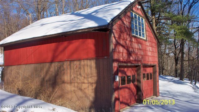 273 Crescent Lake Road Scotrun, PA 18355 - Photo 8 of 8 2 car garage