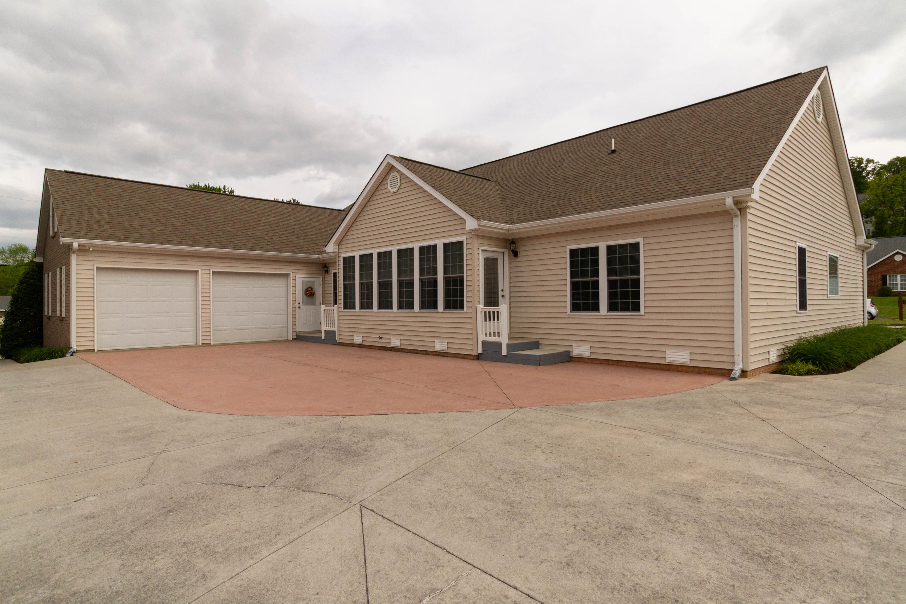 3504 Pinnacle Ridge Road Northeast Roanoke, VA 24012 - Photo 6 of 10 View- Back