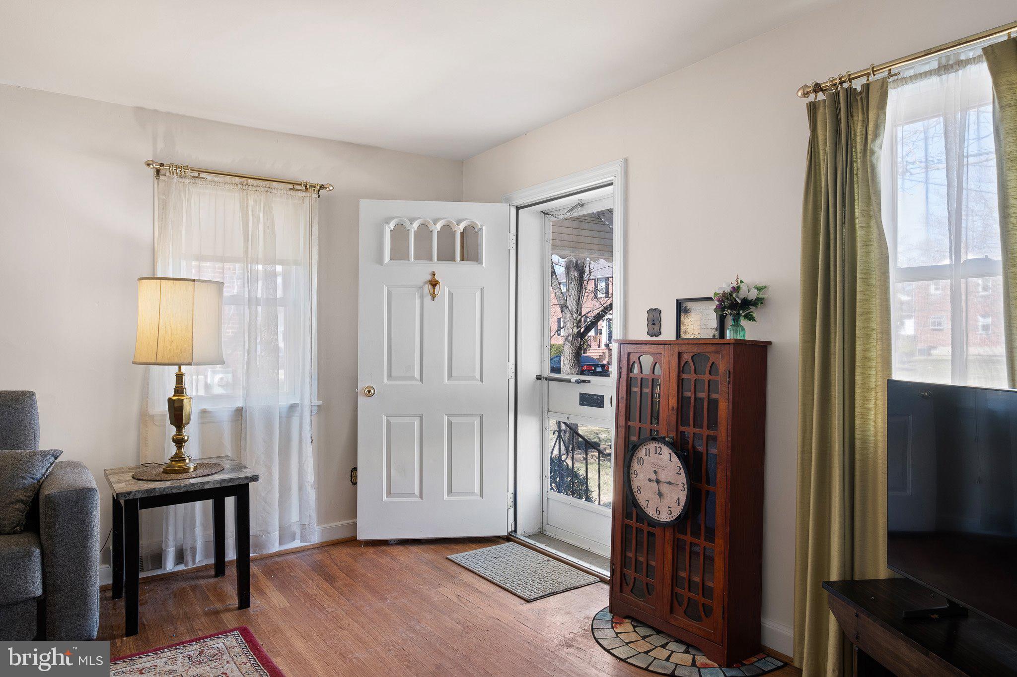 27 Vilone Road Wilmington, DE 19805 - Photo 3 of 20