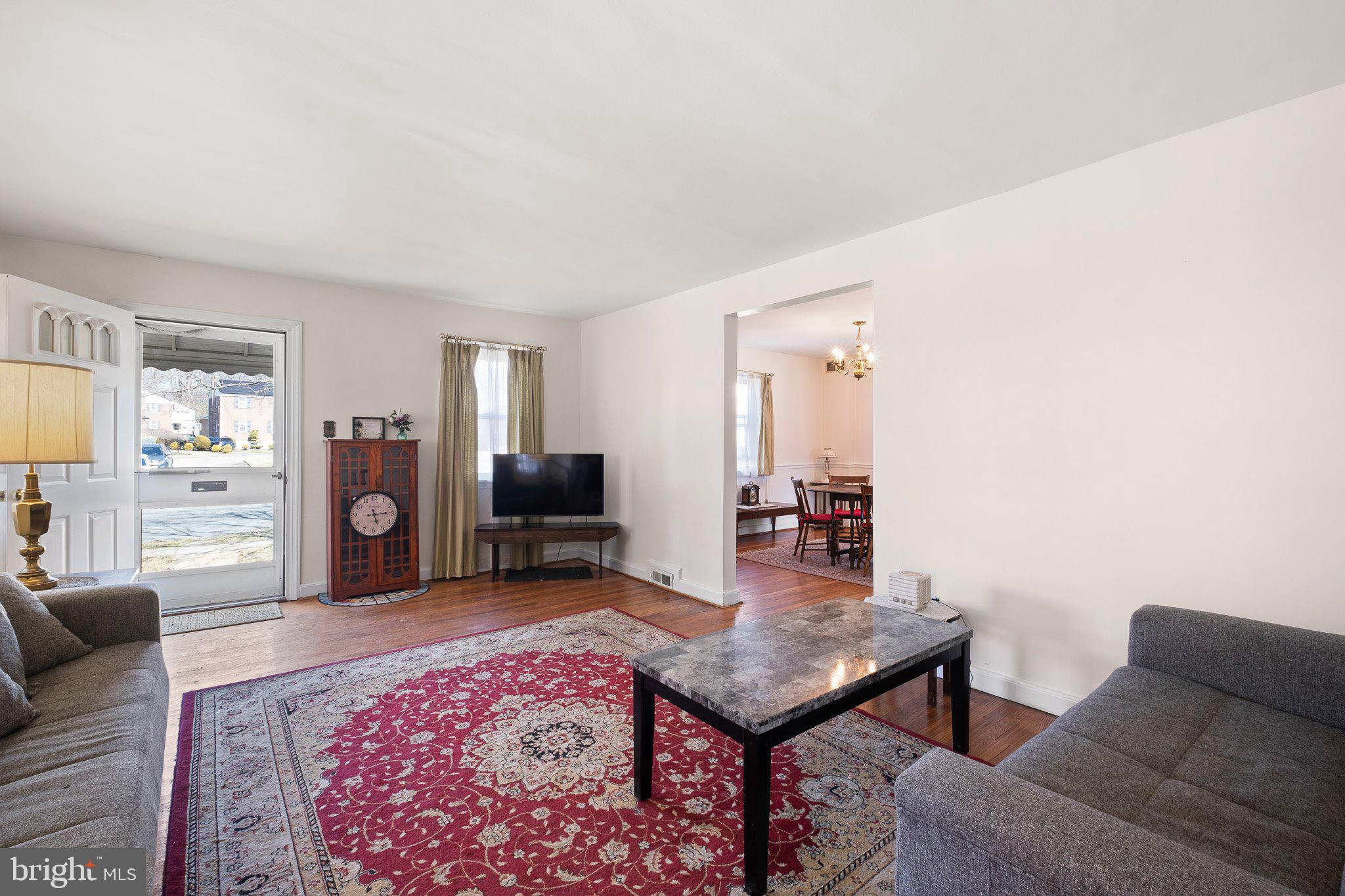 27 Vilone Road Wilmington, DE 19805 - Photo 4 of 20