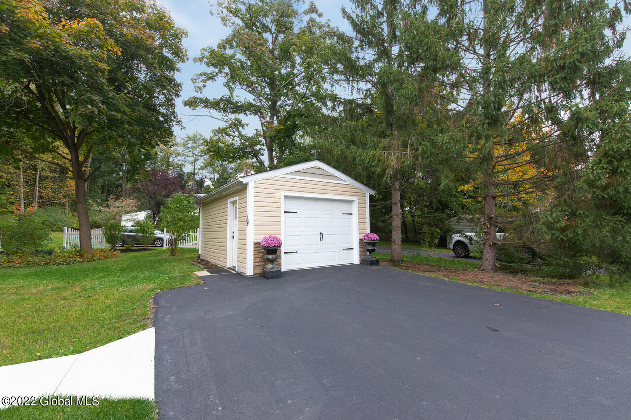 30 Swatling Road Colonie, NY 12110 - Photo 49 of 54 PRINT-30-Swatling-2914_1