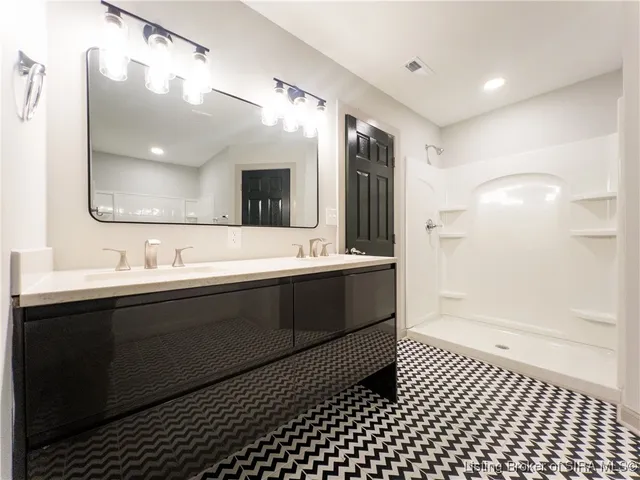 $399,900 | 717 Linden Street, New Albany, IN 47150