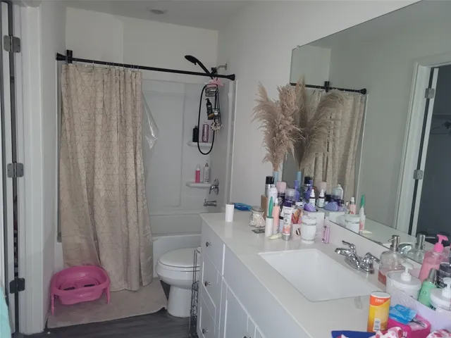 $295,000 | 107 Gemsbok Road, Hutto, TX 78634