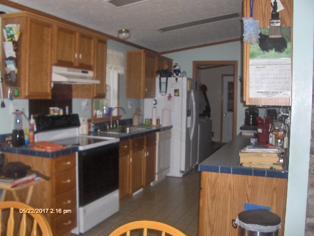 394 Thayer Brook Road Randolph, VT 05060 - Photo 11 of 18