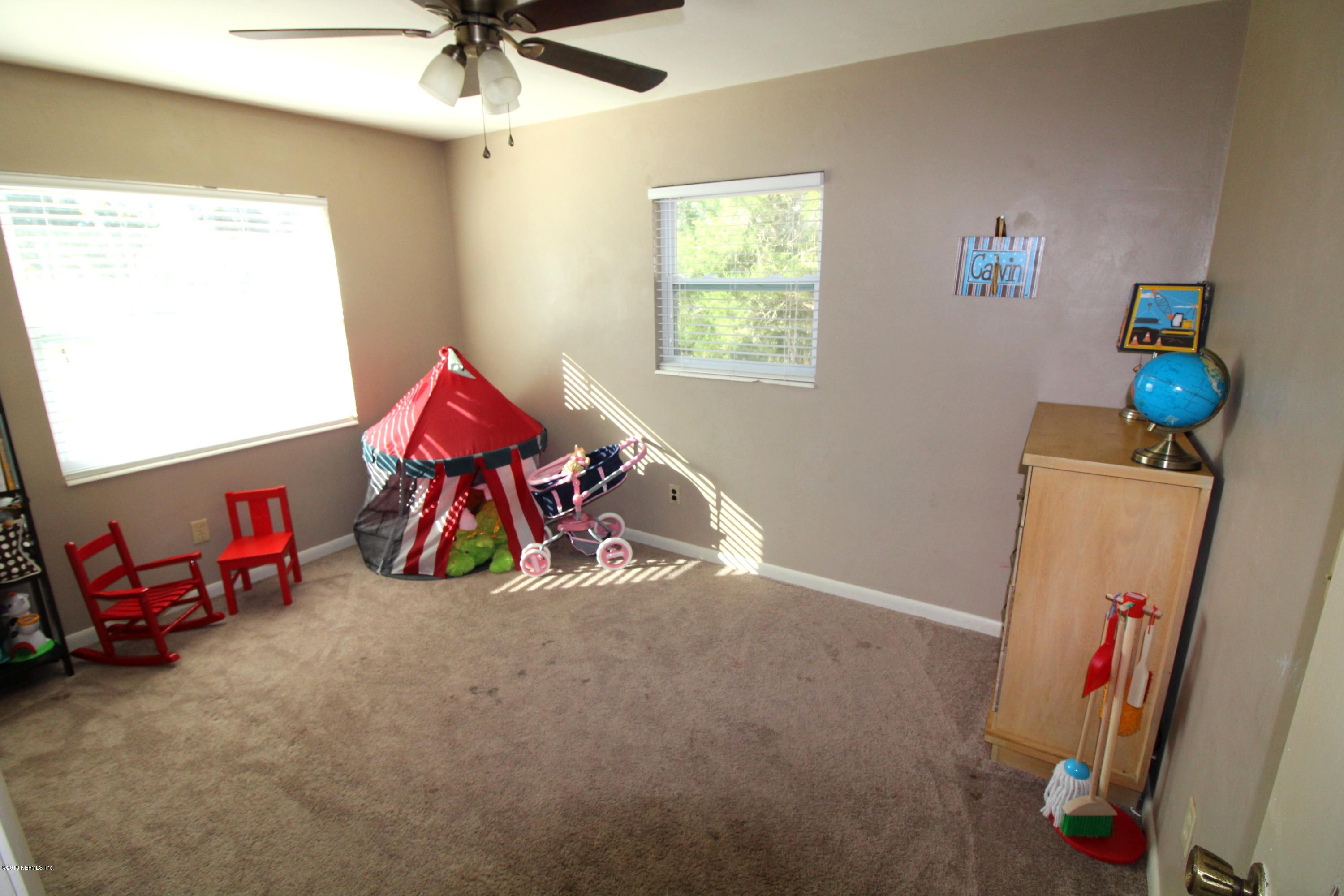 527 Southwest 13th Street Lake Butler, FL 32054 - Photo 11 of 14 bedroom1