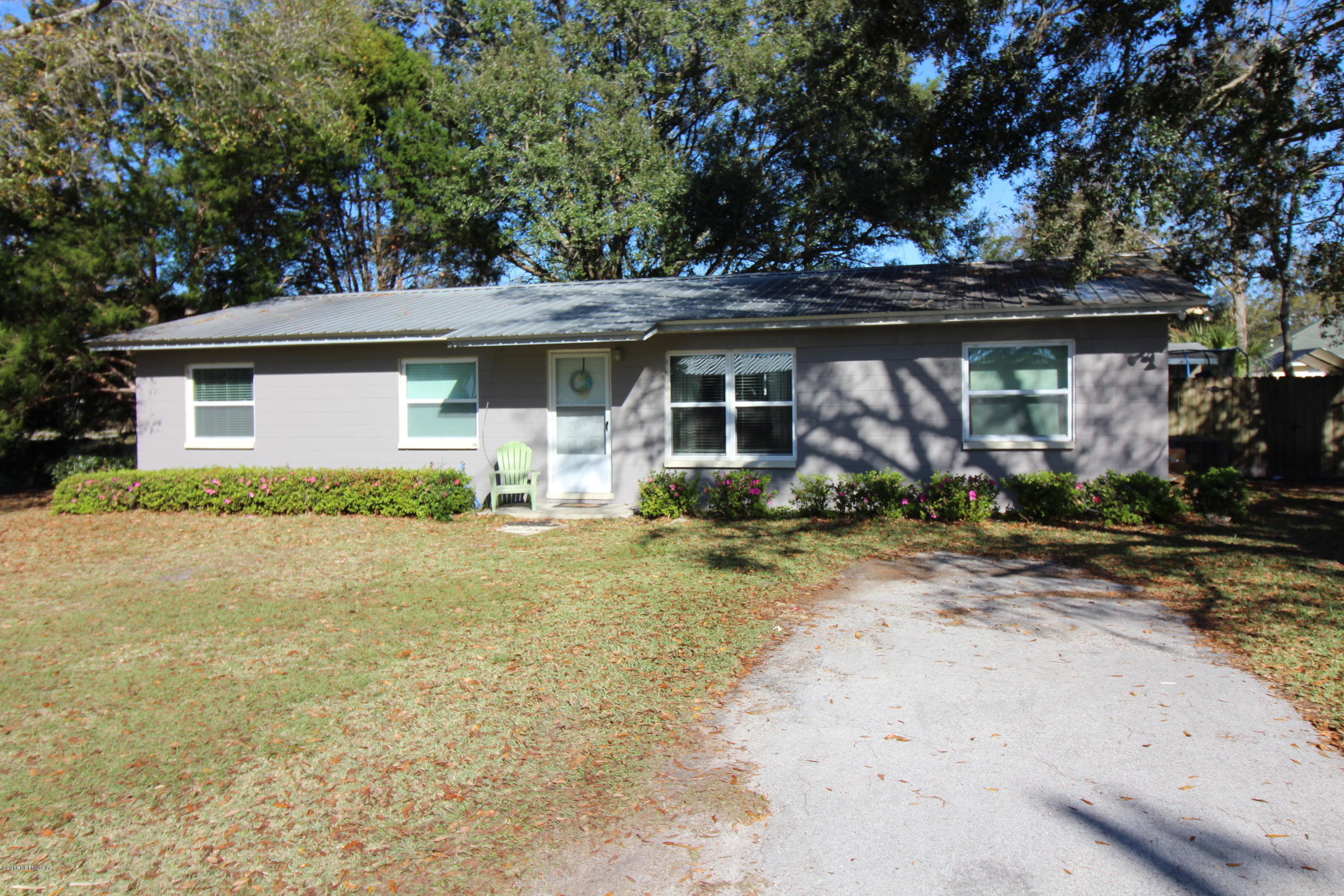 527 Southwest 13th Street Lake Butler, FL 32054 - Photo 2 of 14 Front