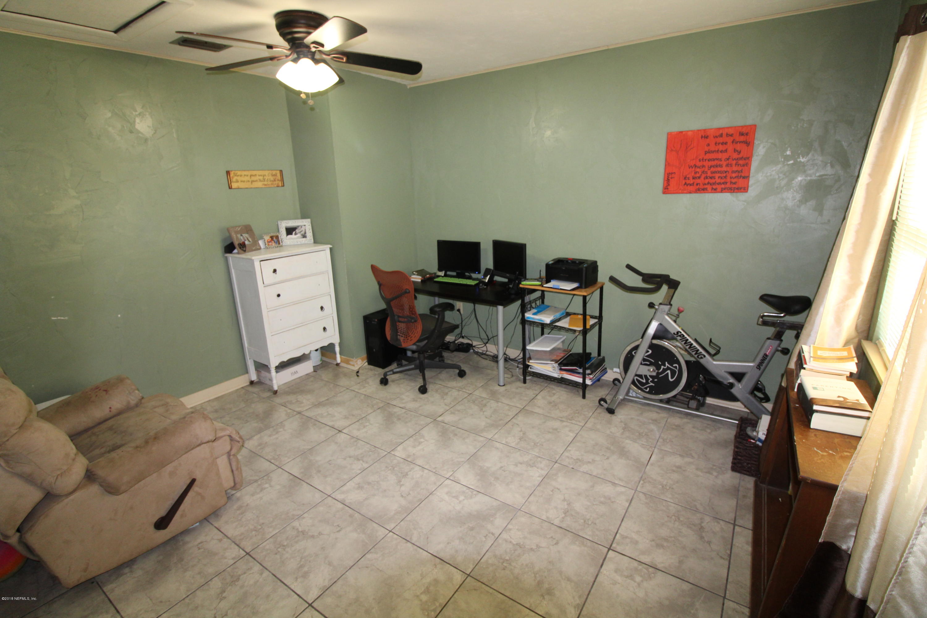 527 Southwest 13th Street Lake Butler, FL 32054 - Photo 10 of 14 bonus room
