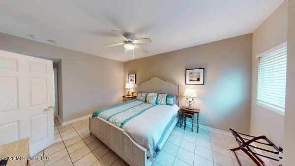 $469,900 | 2230 Beach Drive, Unit 301, Gulfport, MS 39507