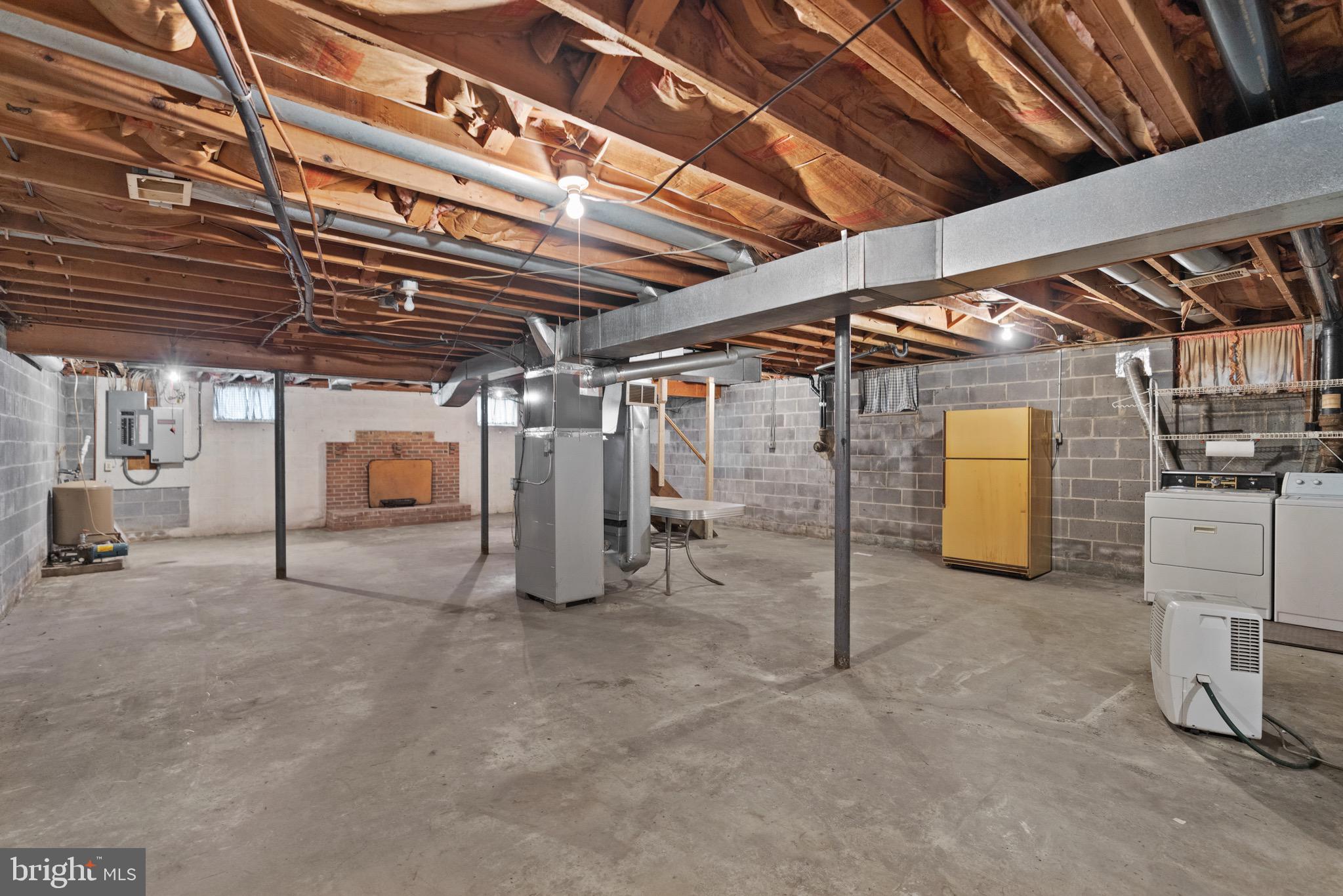 42567 Spinks Ferry Road Leesburg, VA 20176 - Photo 21 of 37 Basement
