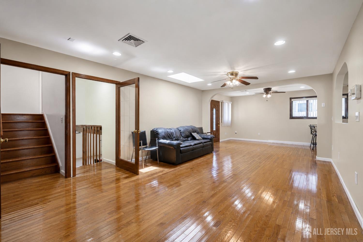 24 Winthrop Road Edison, NJ 08817 - Photo 37 of 42