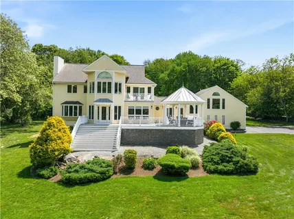 $1,875,000 | 38 Gondola Avenue, Jamestown, RI 02835