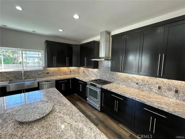 $5,500 | 17358 Martha Street, Encino, CA 91316