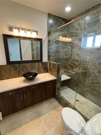 $5,500 | 17358 Martha Street, Encino, CA 91316